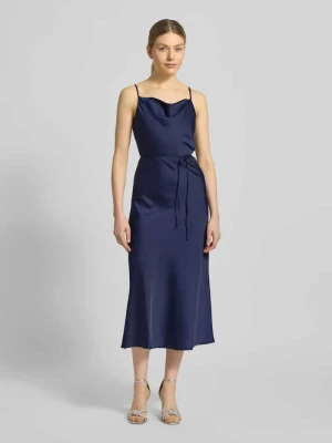 Sukienka midi z satyny model 'Thea' YAS
