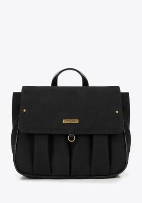 Miniplecak damski z klapą czarny Wittchen