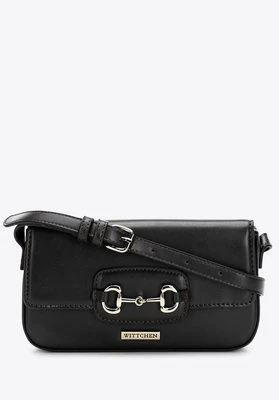 Minitorebka bagietka z ozdobną klamrą na klapie czarna Wittchen
