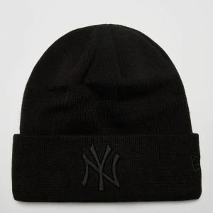 New Era MLB Essential Cuff Beanie York Yankees uniseks Czapki beanie czarny rozmiar Akcesoria