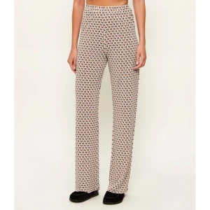 MM Spodnie dzianinowe BCHABATE | Straight fit