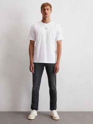 Model dżinsów w kształcie Sjöbo Marc O'Polo