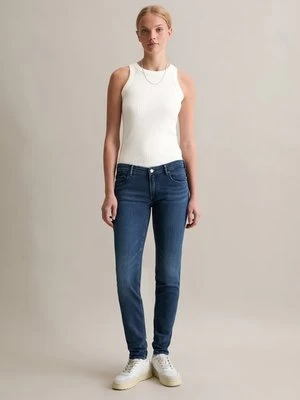 Model jeansów Alva slim Marc O'Polo