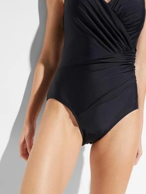 Modelujący kostium kąpielowy, średni stopień modelowania sylwetki, z dekoltem kopertowym bonprix