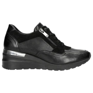 Czarne sneakersy damskie z ozdobnym zamkiem 46091-71 Wojas