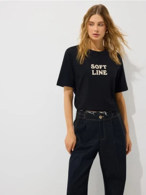 Mohito - Bawełniany t-shirt z aplikacją - czarny