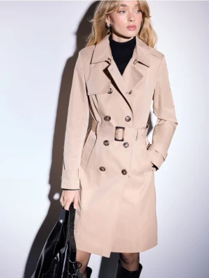 Mohito - Beżowy trencz z paskiem - beżowy