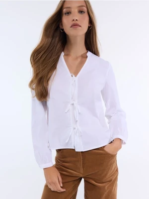 Mohito - Bluzka z wiązaniami z przodu - biały