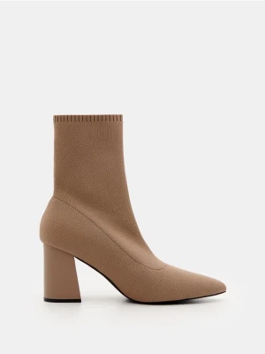 Mohito - Botki na słupku - beżowy