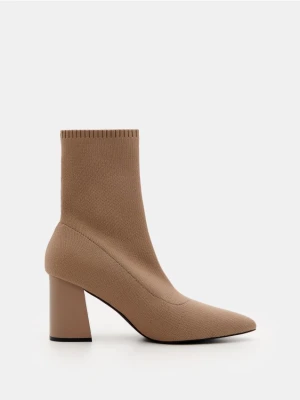 Mohito - Botki na słupku - beżowy