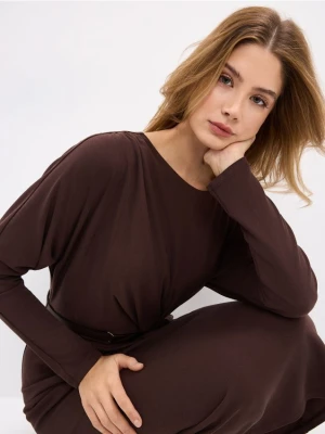 Mohito - Brązowa sukienka midi z paskiem - brązowy