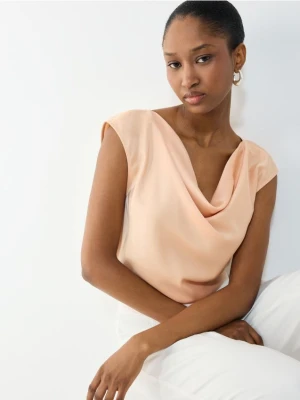 Mohito - Brzoskwiniowa satynowa bluzka - brzoskwiniowy