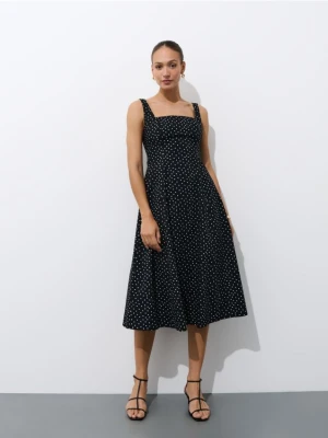 Mohito - Czarna sukienka midi na ramiączkach - czarny