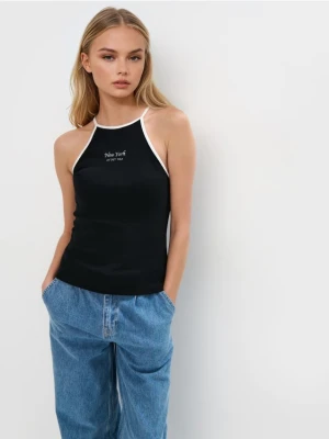 Mohito - Czarny top z dekoltem halter - czarny