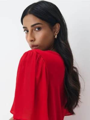 Mohito - Czerwona bluzka z dekoltem V - czerwony