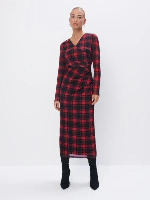 Mohito - Czerwona sukienka midi w kratę - czerwony