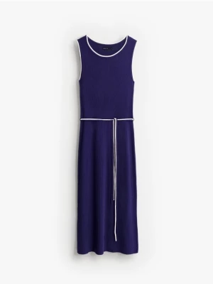 Mohito - Dopasowana sukienka midi - granatowy