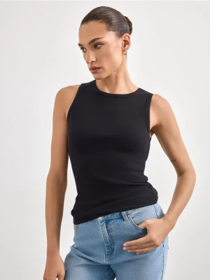 Zdjęcie produktu Mohito - Dopasowany top na ramiączkach - czarny