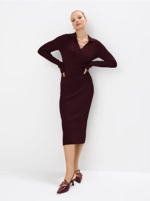 Mohito - Dzianinowa sukienka midi - kasztanowy