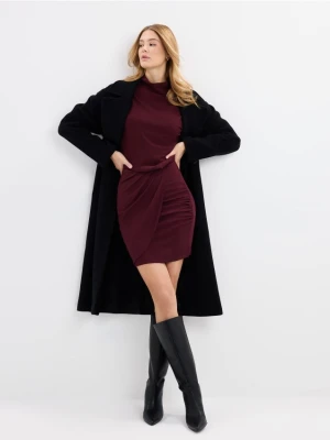 Mohito - Dzianinowa sukienka mini - kasztanowy