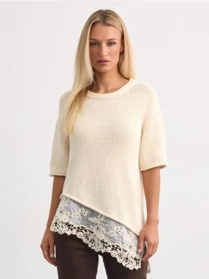 Mohito - Dzianinowy sweter z koronką - kremowy