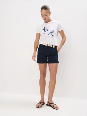 Mohito - Granatowe szorty z paskiem - granatowy