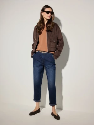 Mohito - Jeansy chino slim z paskiem - granatowy