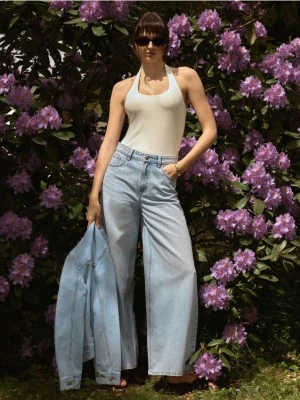 Mohito - Jeansy wide leg - niebieski