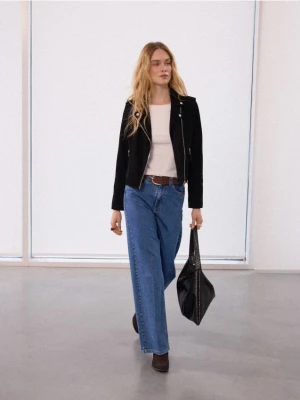 Mohito - Jeansy wide leg z paskiem - niebieski