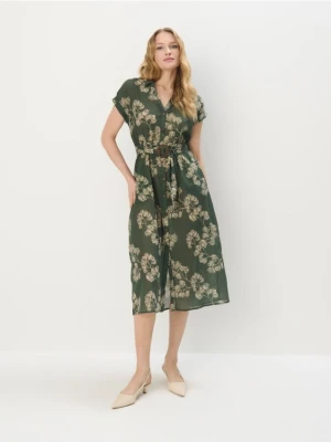 Mohito - Koszulowa zielona sukienka midi - zielony