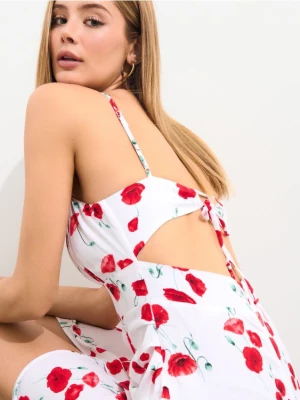 Mohito - Kwiatowa sukienka midi na ramiączkach - biały