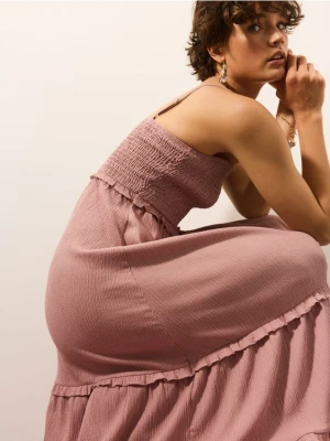 Mohito - Letnia różowa sukienka midi - różowy