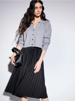 Mohito - Plisowana czarna spódnica midi - czarny
