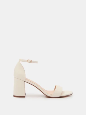 Mohito - Sandały na słupku - beżowy