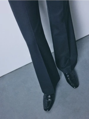 Mohito - Skórzane czarne mokasyny - czarny