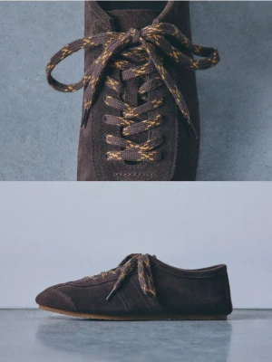 Mohito - Skórzane sneakersy - ciemnobrązowy