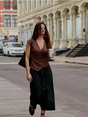 Mohito - Spódnica midi o kroju litery A - czarny