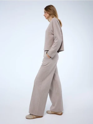 Mohito - Spodnie dresowe - beżowy