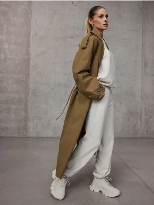 Mohito - Spodnie dresowe - beżowy