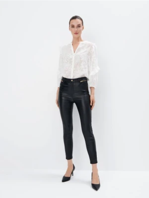 Mohito - Spodnie skinny PETITE - czarny