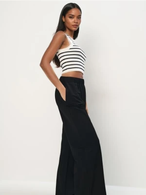 Mohito - Spodnie wide leg - czarny
