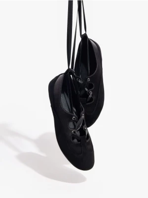 Mohito - Sportowe baleriny z wiązaniem - czarny