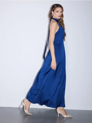 Mohito - Sukienka maxi z dekoltem halter - granatowy