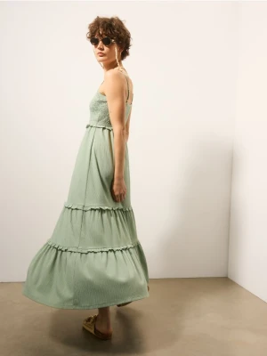 Mohito - Sukienka midi na ramiączkach - zielony