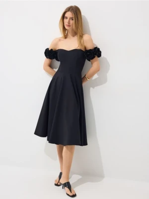 Mohito - Sukienka midi z odkrytymi ramionami - czarny