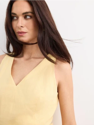 Mohito - Sukienka midi z paskiem - żółty