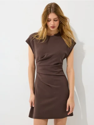 Mohito - Sukienka mini z drapowaniem - brązowy