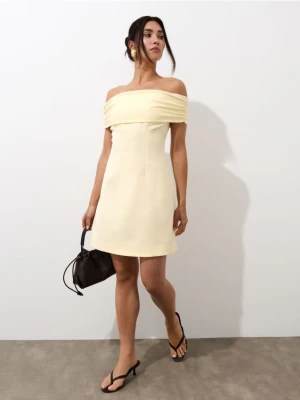 Mohito - Sukienka mini z odkrytymi ramionami - żółty