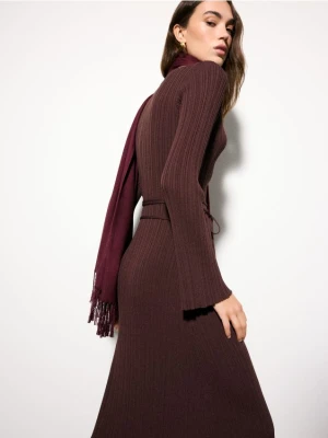 Mohito - Swetrowa sukienka midi - brązowy