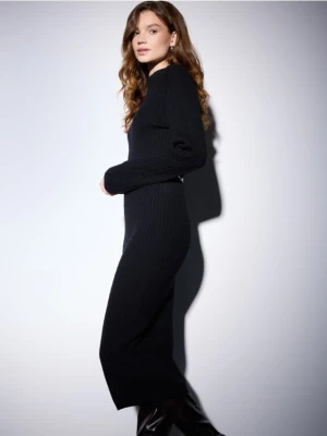 Mohito - Swetrowa sukienka midi - czarny